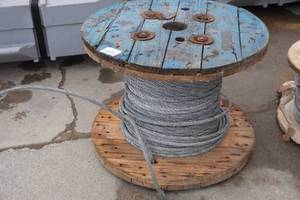lot 84 image: Spool with 38 Braided Cable