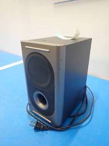 Altec Lansing amplified speaker system model221  includes power cable