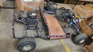 lot 2 image: Gas Powered Go Kart with 212cc Engine