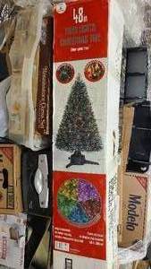 lot 81 image: 48inch Fiber Optic Christmas Tree