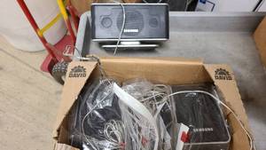 lot 106 image: Used Set of Samsung Wired Speakers