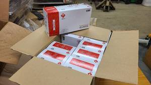 lot 130 image: Box of Medium Nitrile Disposable Powder Free Gloves