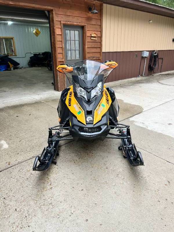 2013 Ski-Doo MXZ-X 800 ETEC snowmobile with 5200 Miles for Sale in
