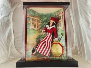 lot 7 image: NIB Coca Cola Barbie