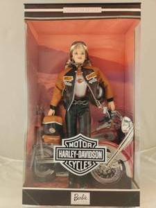 lot 58 image: NIB Harley Davidson Barbie