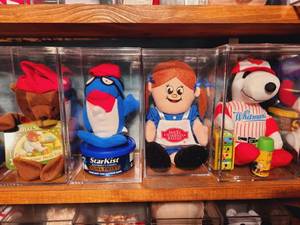 lot 155 image: Branded Plush Toy Lot