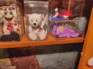 lot 162 image: Branded Plush Toy Lot