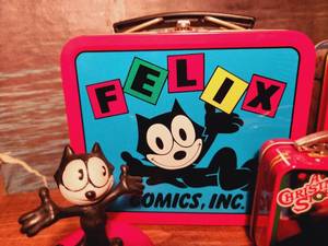 lot 174 image: Advertising Lunch Boxes Lot #5