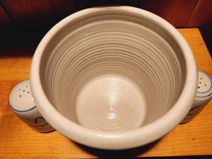 lot 201 image: Red Wing Advertising Pottery