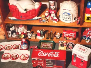 lot 206 image: Coca Cola Advertising Toys Lot