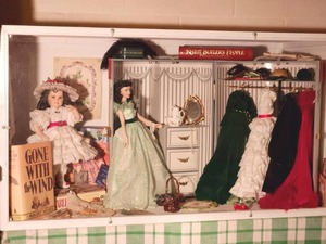 lot 229 image: Gone With The Wind Diorama