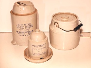 lot 272 image: Antique Red Wing Pottery Lot