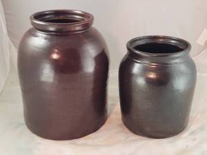 lot 277 image: Antique Canning Crockery