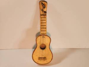 lot 330 image: Antique Toy Ukulele