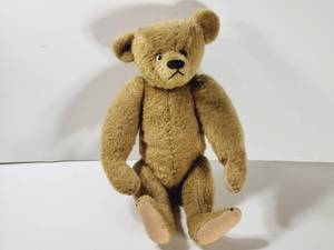 lot 331 image: Teddy Bear