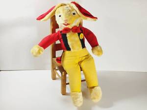 lot 335 image: Vintage Brer Rabbit Doll