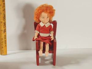 lot 351 image: Vintage Orphan Annie Doll & Stove
