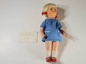 lot 394 image: Vintage Kathe Cruse Doll
