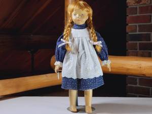 lot 398 image: Vintage Doll