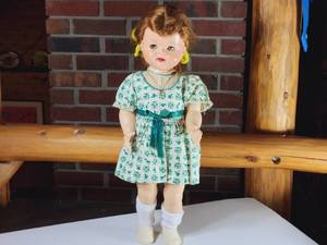 lot 440 image: Vintage 1950s Ideal Walking Doll