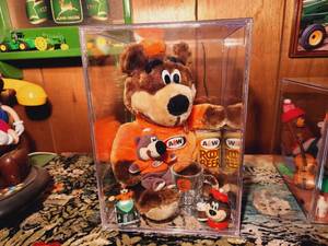 lot 116 image: A & W Advertising Toys Lot