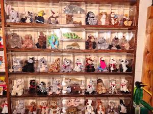 lot 117 image: Coca Cola Plushie Advertising Toys 50 Pc. Lot