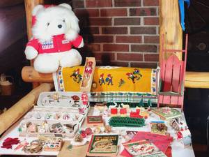 lot 478 image: Vintage Christmas #1