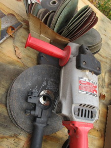 Milwaukee 9 heavy duty sander, man...