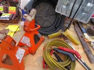 Allied jack stands, jumper cables, ...