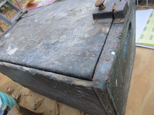Vintage wooden box with Craftsman 6...