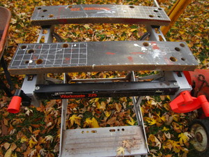 Workmate Black & Decker 225  foldin...