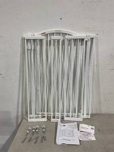 lot 310 image: Summer Infant White Extra Tall & Wide Safety Pet and Baby Gate