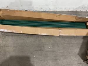 lot 206 image: TINGYUAN Lot of 21 Green 72 inch Steel Plant Stakes