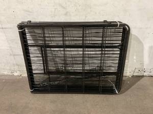 lot 125 image: BestPet Heavy Duty 8 Panel Pet Playpen - Black