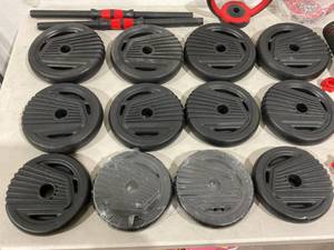 lot 332 image: 25-Piece Lot of Weight Equiptment