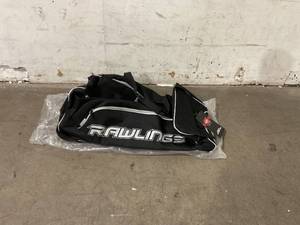 lot 31 image: Rawlings YADI Wheeled Catchers Bag - Black