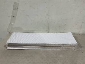 lot 348 image: LOT OF 19 White Diamond Pattern Adhesive Traction Pads