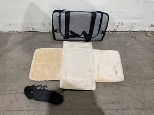 lot 282 image: Expandable Travel Pet Carrier - Grey