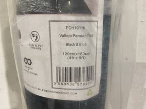 lot 388 image: Vallejo Persian Rug - Machine Washable Non Slip - BlackBlue