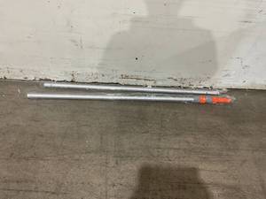 lot 437 image: Telescopic Pool Pole - 16ft