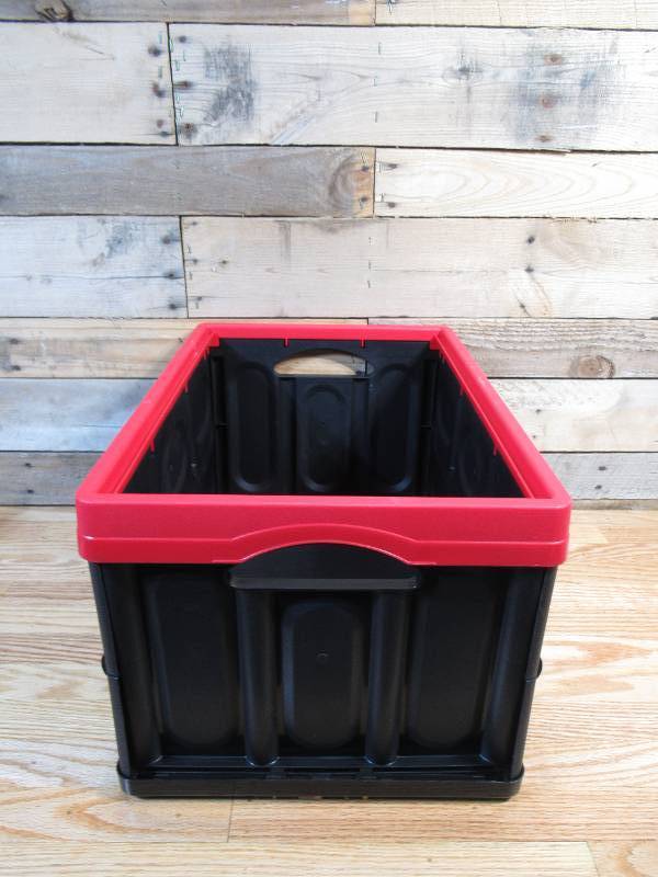 The Greenmade Storage containers hold 102 Litres / 27 Gallons are