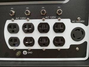 lot 31 image: 7000 watt generator panel part # 712906
