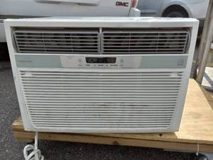 FRIGIDAIRE AIR CONDITION