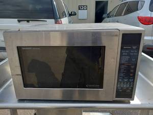 SHARP CAROUSEL R-930 MICROWAVE