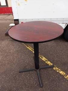 ROUND COUNTER HEIGHT TABLE