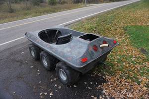 lot 3 image: Argo 6 Wheel Amphibious All Terrain Vehicle