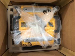 DEWALT 15 Amp Corded 13 in. Heavy-Duty 2-Speed Bench Planer with (3) Knives, In Feed Table and Out Feed Table  Customer Returns See Pictures