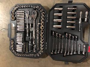 Husky Mechanics Tool Set (149-Piece) Customer Returns See Pictures