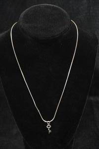 lot 35 image: Sterling Silver Skeleton Key Pendant with Serpentine Chain