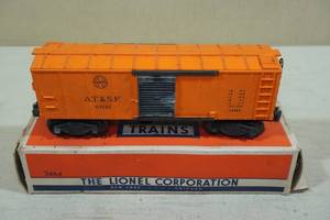 lot 54 image: Vintage Lionel O-Gauge No 3464 Santa Fe Box Car with Original Box